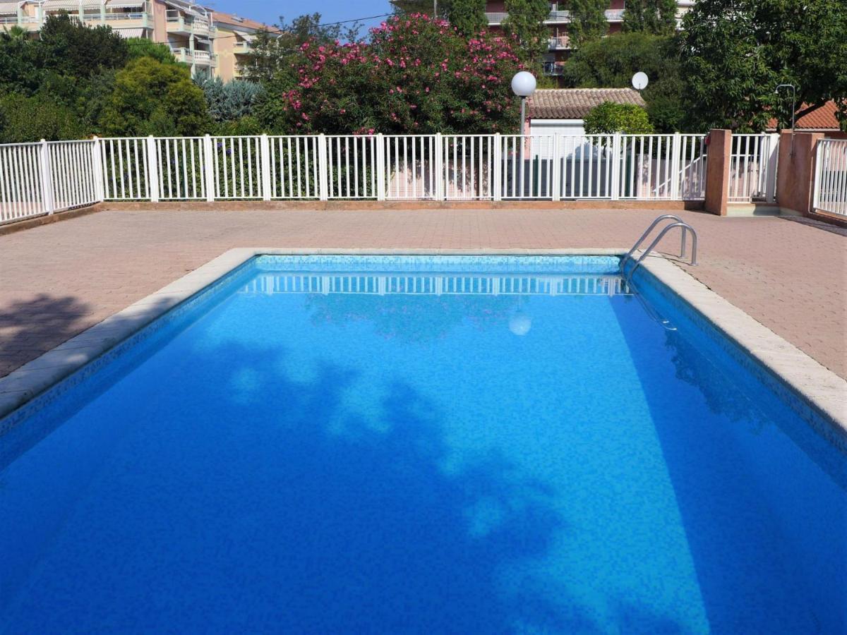 Apartment Sainte Maxime Les Plages-1 By Interhome Εξωτερικό φωτογραφία